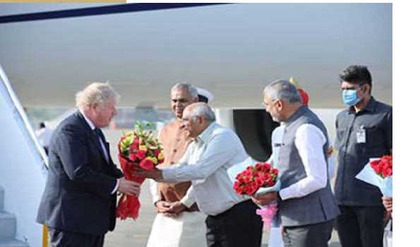 दो दिवसीय भारत दौरे पर अहमदाबाद पहुंचे जाॅनसन दो दिवसीय भारत दौरे पर अहमदाबाद पहुंचे जाॅनसन